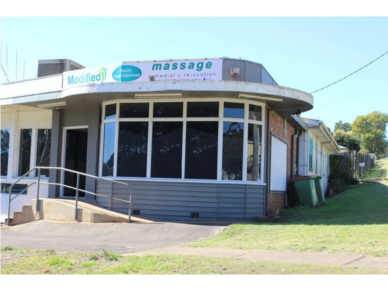 Shop 2 / 10 Ruthven Street, Harlaxton QLD 4350