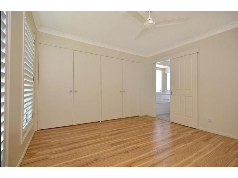 5 Rushlands Street, Glenvale QLD 4350