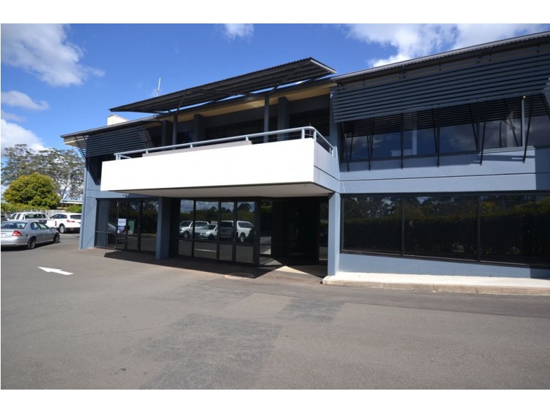 Suite 3 / 4 Tourist Road, East Toowoomba QLD 4350