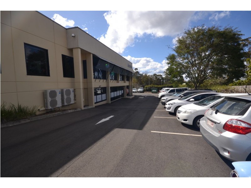 Suite 3 / 4 Tourist Road, East Toowoomba QLD 4350