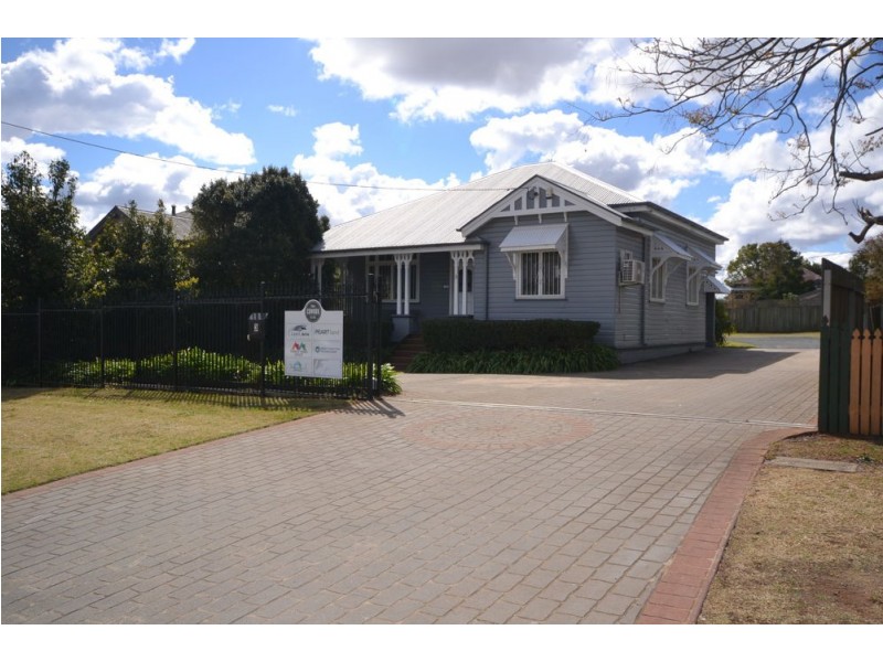 3 Thomas Street, East Toowoomba QLD 4350