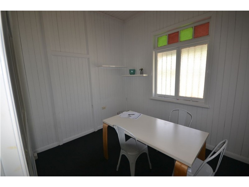 3 Thomas Street, East Toowoomba QLD 4350