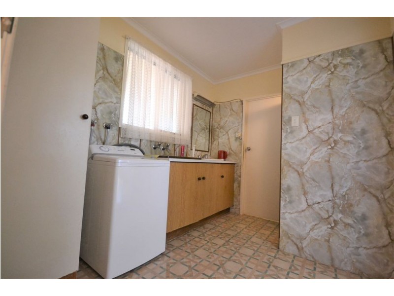 13 Zoe Court, Centenary Heights QLD 4350