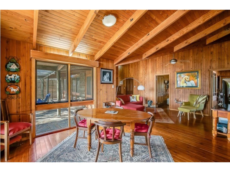 232 E Drews Road, Westbrook QLD 4350