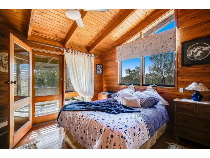 232 E Drews Road, Westbrook QLD 4350