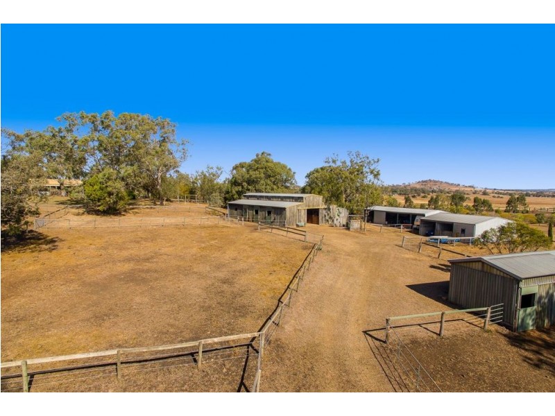 232 E Drews Road, Westbrook QLD 4350