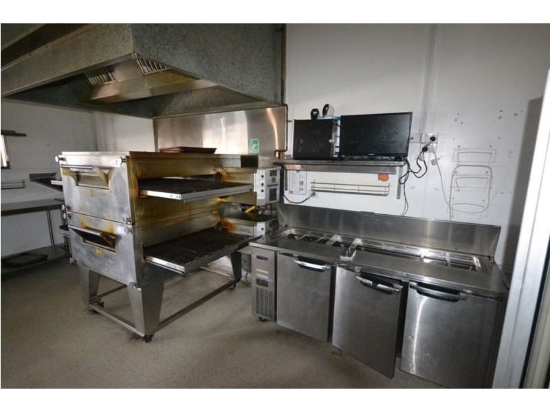 Shop 6 | 131 Anzac Avenue, Newtown QLD 4350