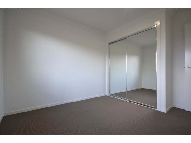 2/21 Mcinnes Crescent, Glenvale QLD 4350
