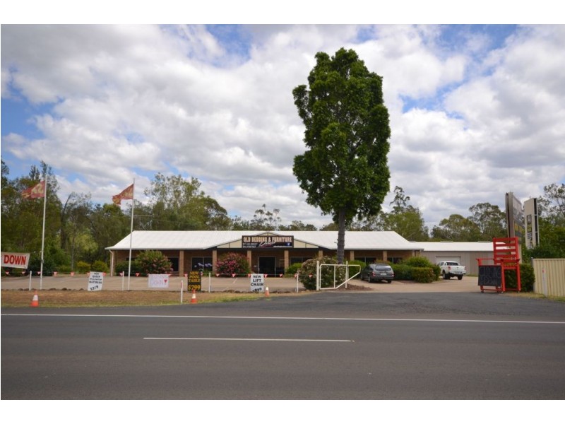 8506 Warrego Highway, Withcott QLD 4352