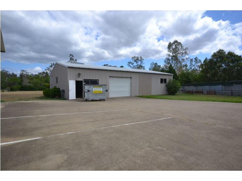 8506 Warrego Highway, Withcott QLD 4352