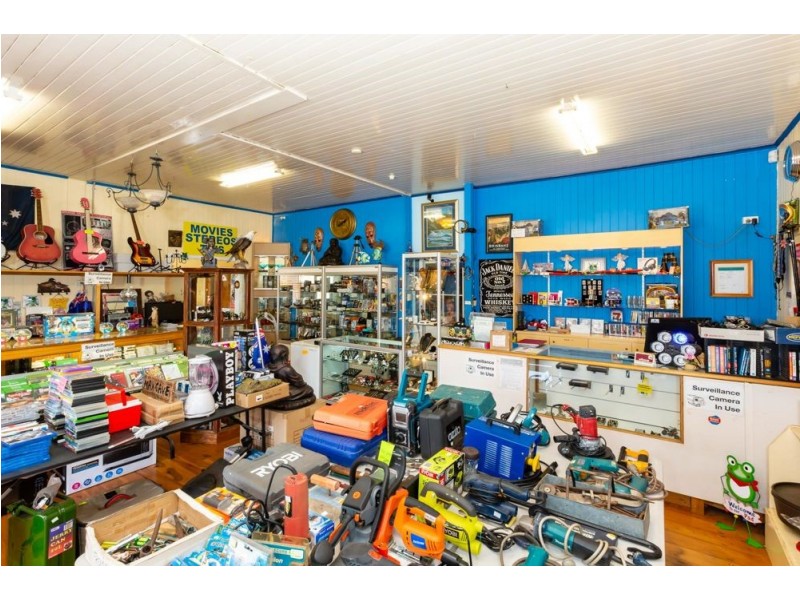 130 Ruthven Street, Harlaxton QLD 4350