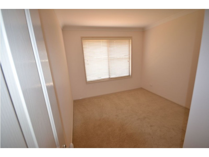 20 Sweetapple Crescent, Centenary Heights QLD 4350