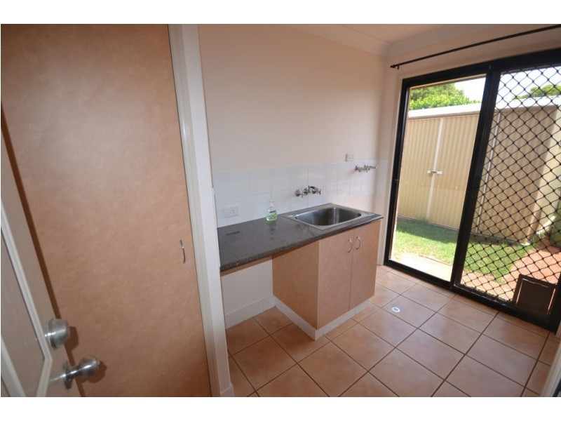 20 Sweetapple Crescent, Centenary Heights QLD 4350