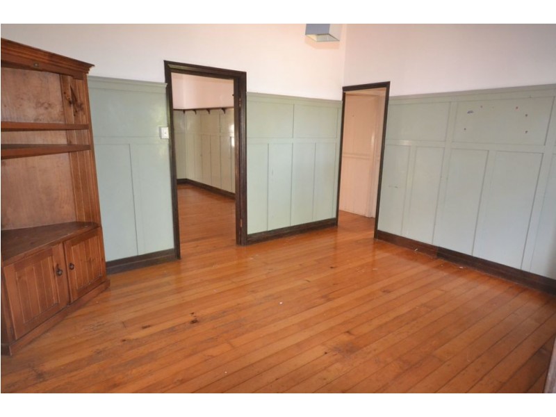 237 Hume Street, South Toowoomba QLD 4350