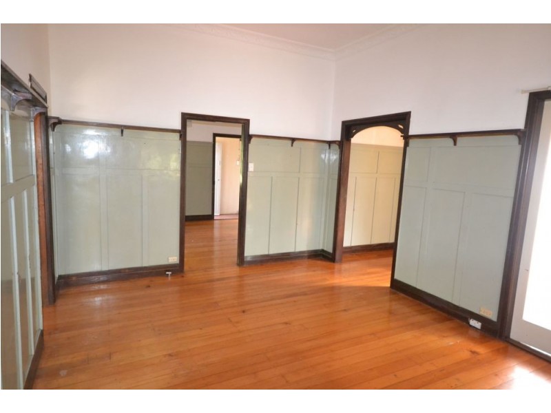 237 Hume Street, South Toowoomba QLD 4350