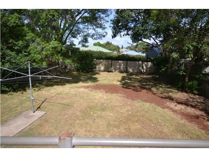 237 Hume Street, South Toowoomba QLD 4350