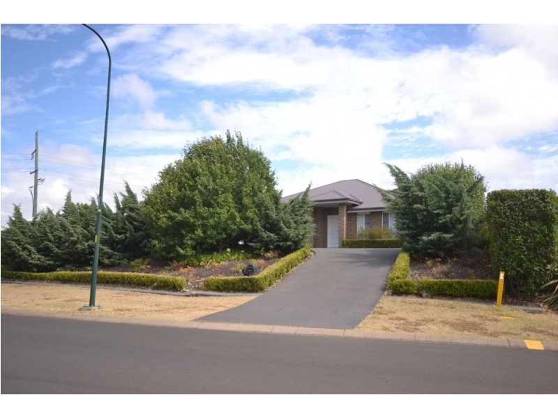 4 Trevean Drive, Kleinton QLD 4352