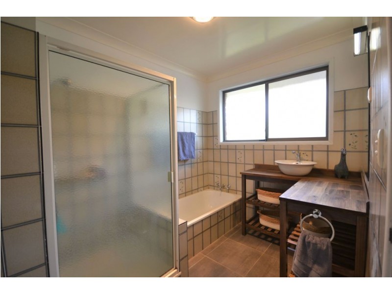 29 Aster Street, Centenary Heights QLD 4350