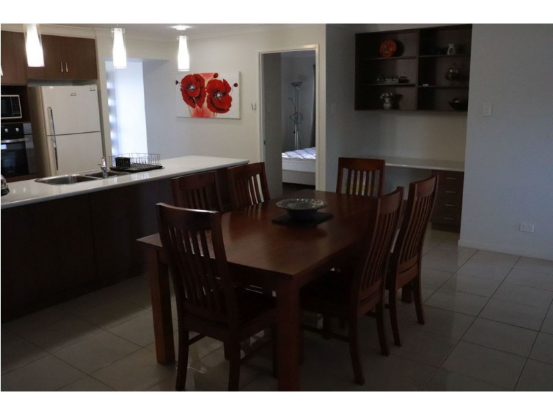 25 Opperman Drive, Kearneys Spring QLD 4350