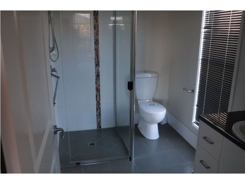 25 Opperman Drive, Kearneys Spring QLD 4350