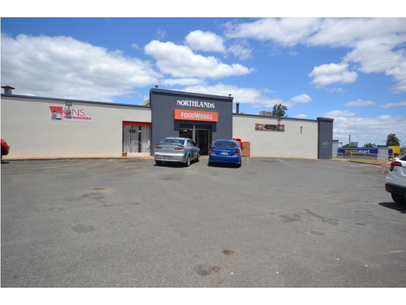 Shop 1 / 8 Hume Street, North Toowoomba QLD 4350