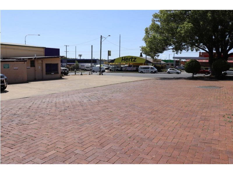 633 Ruthven Street, South Toowoomba QLD 4350