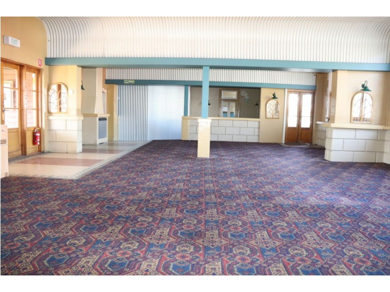633 Ruthven Street, South Toowoomba QLD 4350