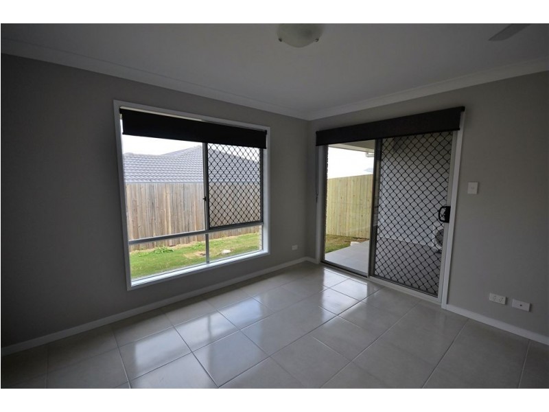 26A Cardamon Crescent, Glenvale QLD 4350