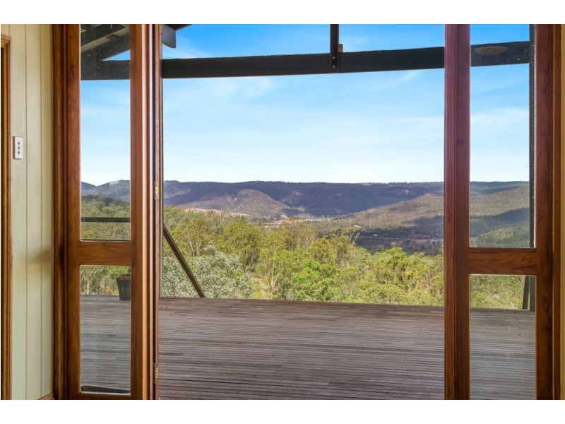 18 Silver Pinch Road, Upper Flagstone QLD 4344