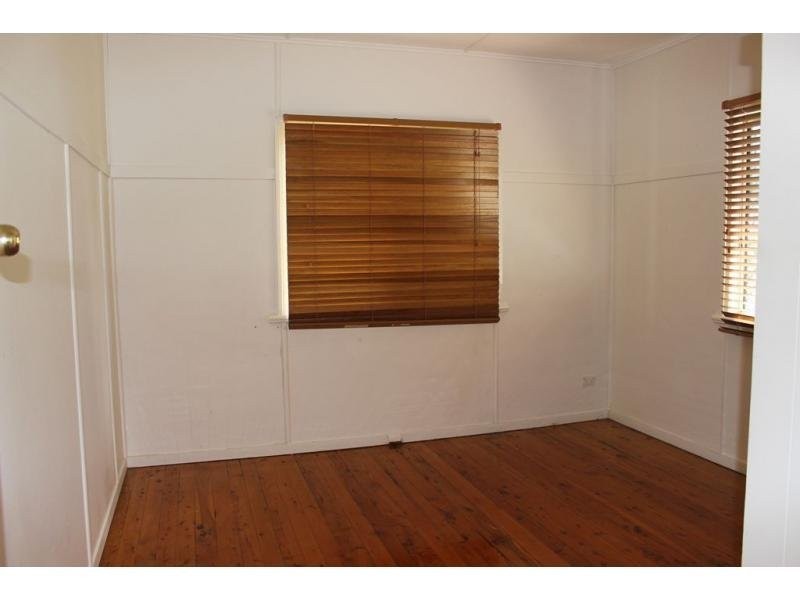 193 Taylor Street, Wilsonton QLD 4350