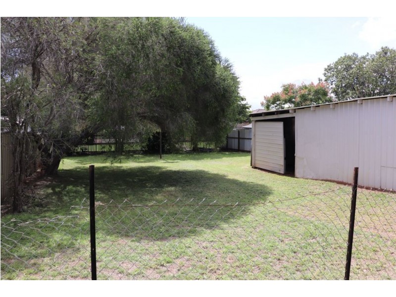 193 Taylor Street, Wilsonton QLD 4350