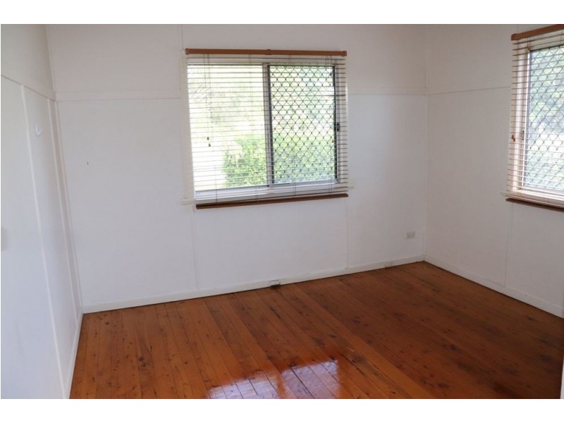193 Taylor Street, Wilsonton QLD 4350