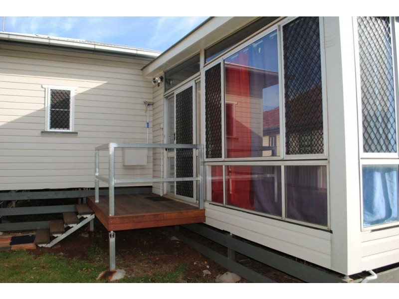 193 Taylor Street, Wilsonton QLD 4350