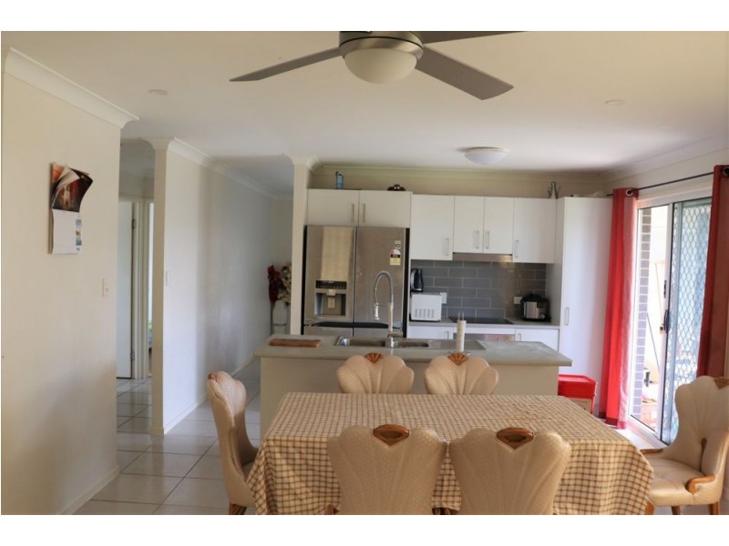 39 Entabeni Drive, Kearneys Spring QLD 4350