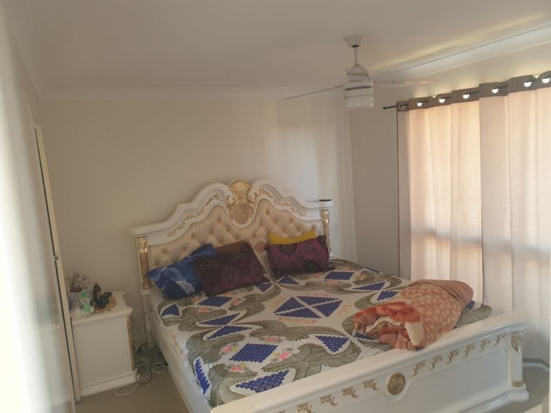 39 Entabeni Drive, Kearneys Spring QLD 4350