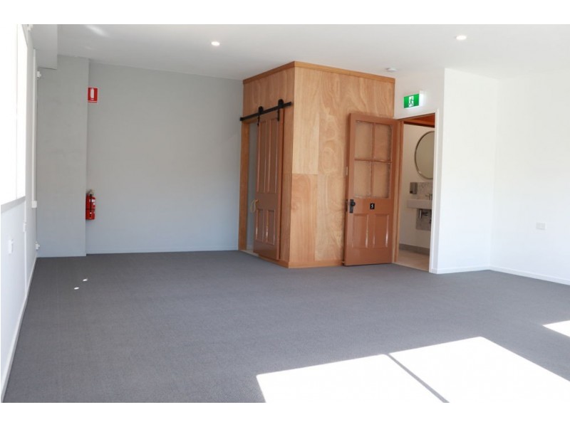 Suite 6 / 49 Raff Street, Toowoomba City QLD 4350