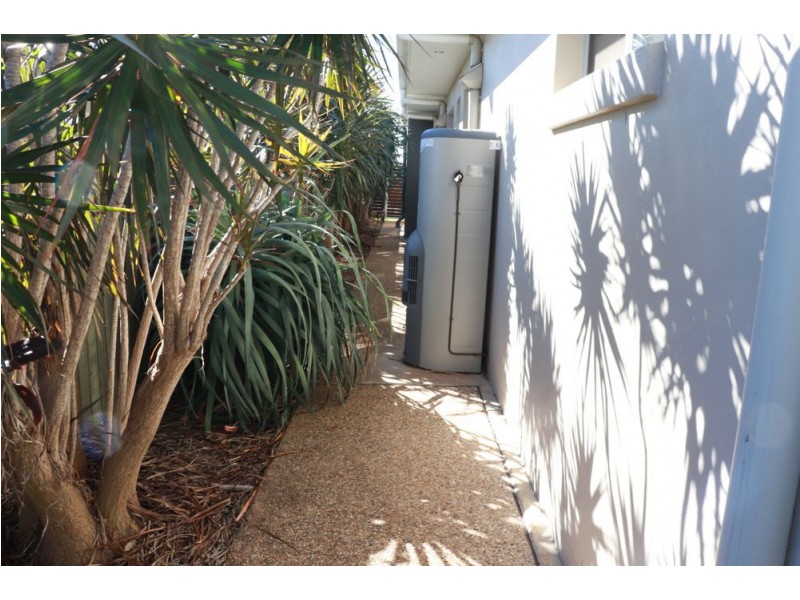 82 Spring Street, Middle Ridge QLD 4350