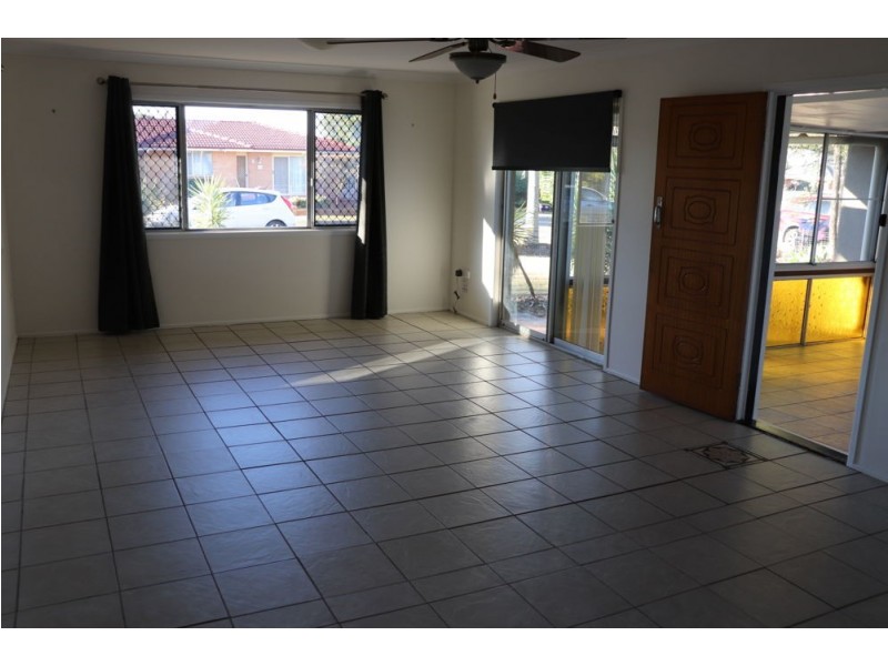 14 Skoien Street, Harristown QLD 4350