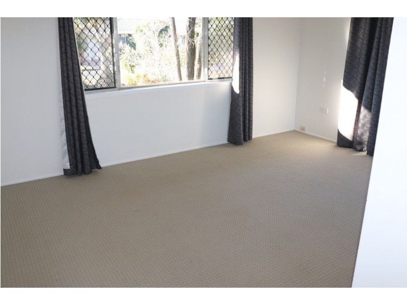 14 Skoien Street, Harristown QLD 4350