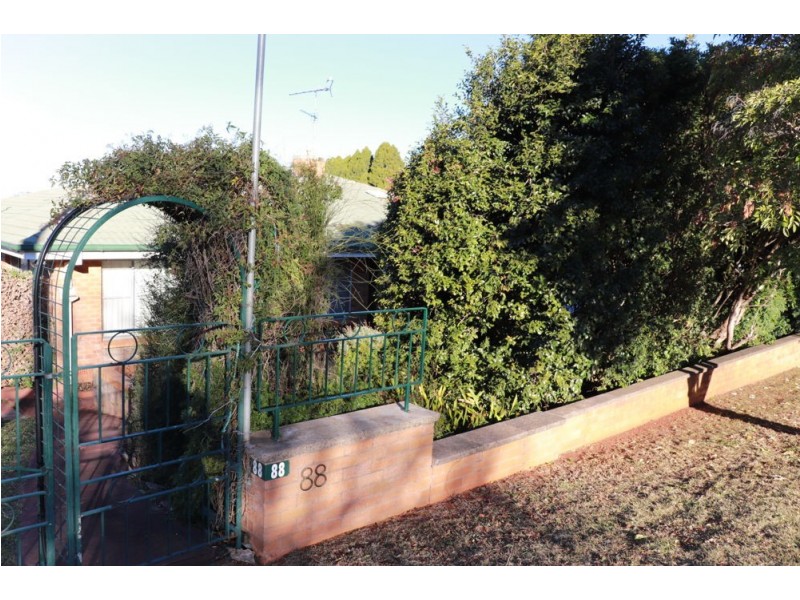 88 Tourist Road, Rangeville QLD 4350