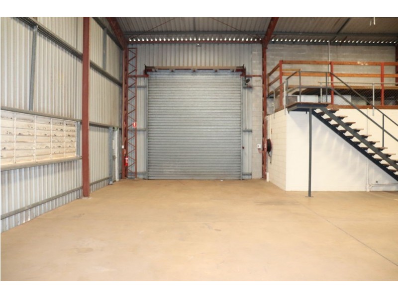 6 Struan Court, Wilsonton QLD 4350