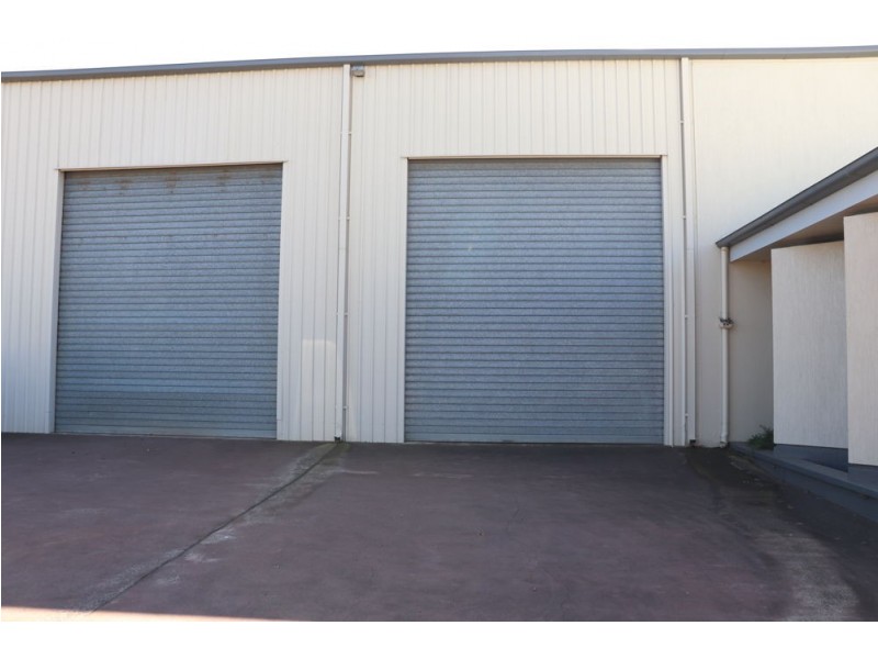 6 Struan Court, Wilsonton QLD 4350