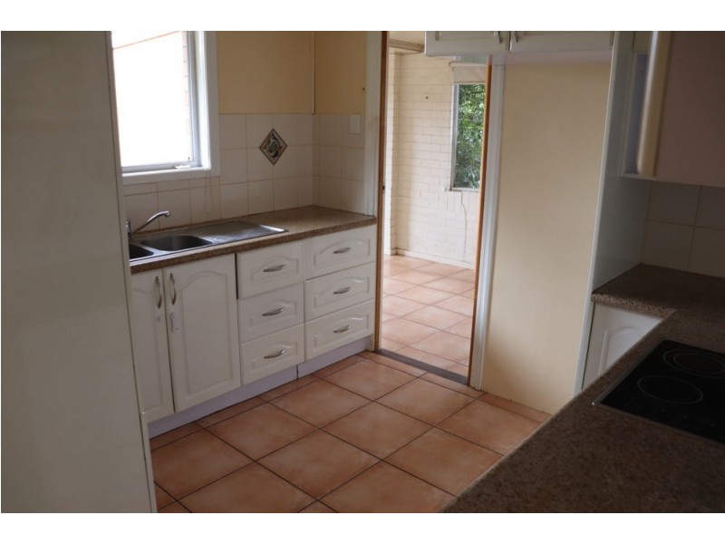 9 Wentworth Street, Centenary Heights QLD 4350