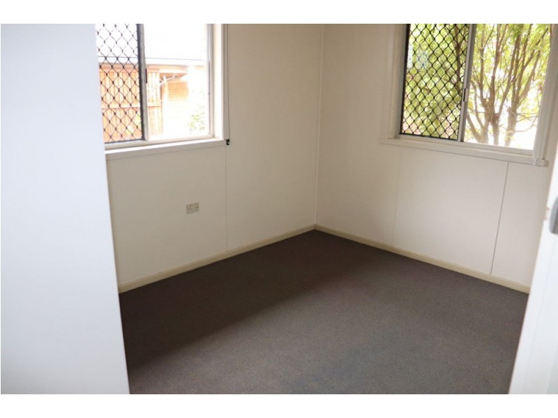 9 Wentworth Street, Centenary Heights QLD 4350