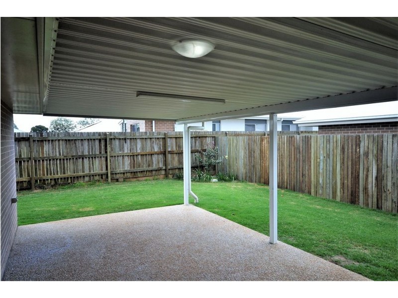 6 Nash Drive, Glenvale QLD 4350