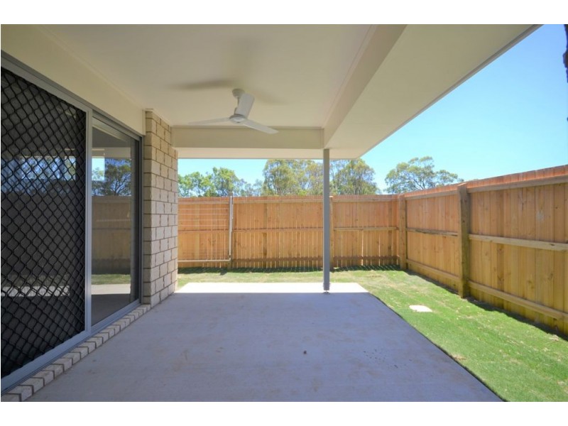 33 Cardamon Crescent, Glenvale QLD 4350
