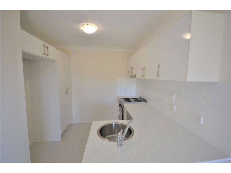 33 Cardamon Crescent, Glenvale QLD 4350