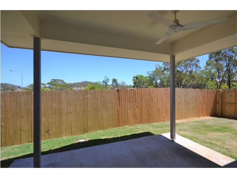 33 Cardamon Crescent, Glenvale QLD 4350