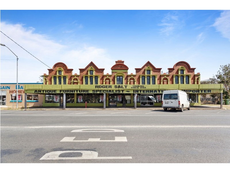 1 Thallon Street, Crows Nest QLD 4355