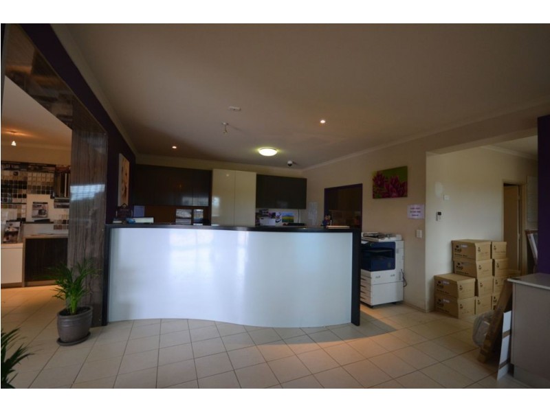 9 Tradewinds Court, Glenvale QLD 4350
